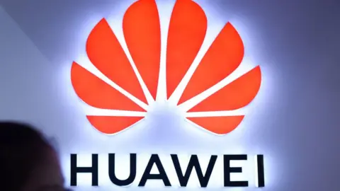 Η Huawei Technologies, ο κινεζικός τεχνολογικός γίγαντας, κατέθεσε δίπλωμα ευρεσιτεχνίας για τη δημιουργία ενός τσιπ 5nm.